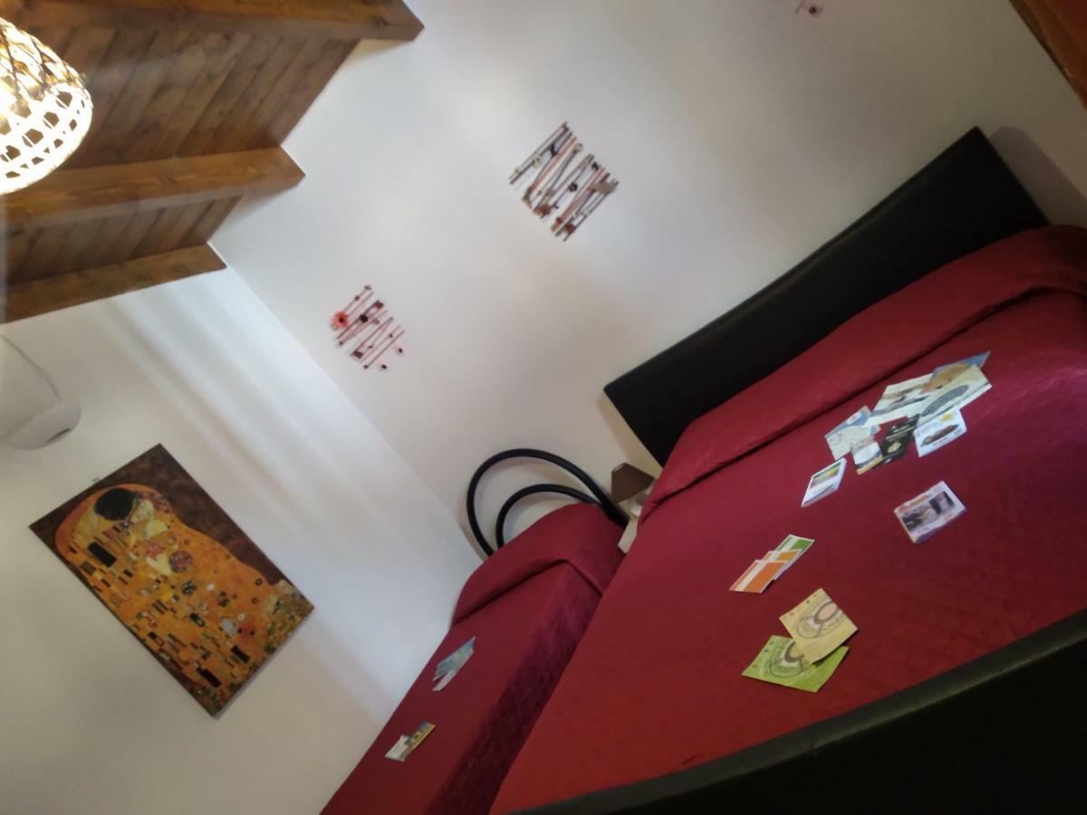 B&B La Gazza Ladra Carmiano  外观 照片
