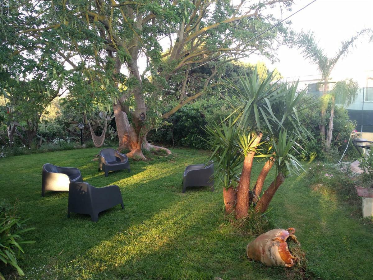 B&B La Gazza Ladra Carmiano  外观 照片