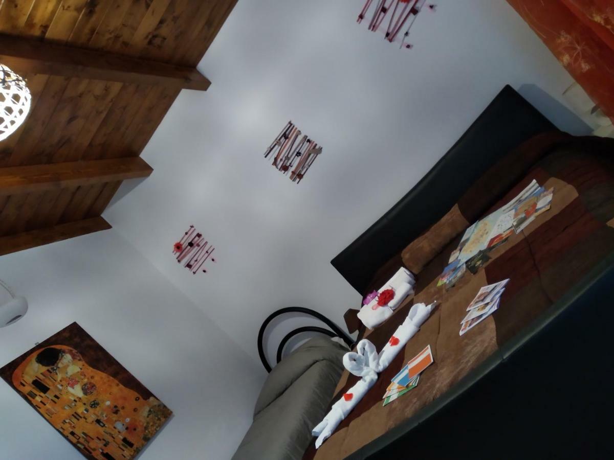 B&B La Gazza Ladra Carmiano  外观 照片